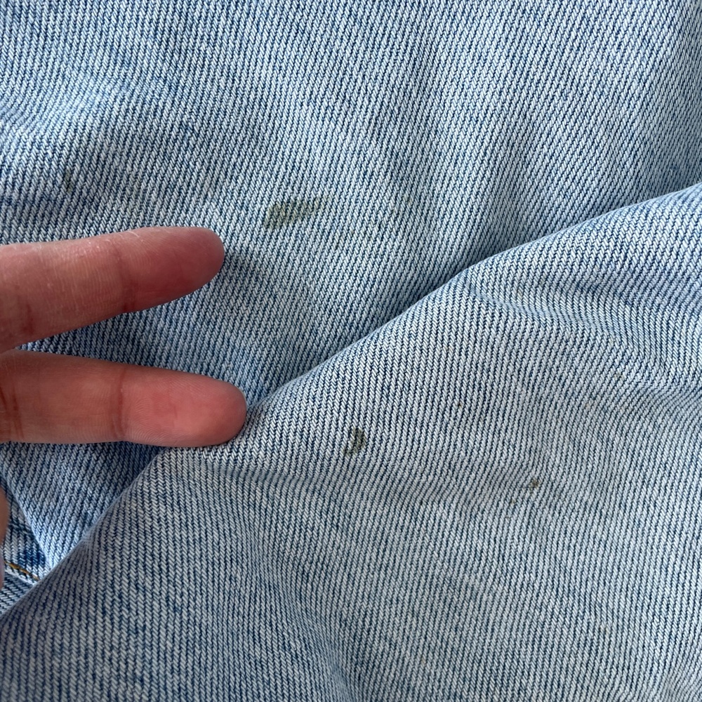 Vintage Levi's high rise light wash denim jeans - Picture 9 of 11